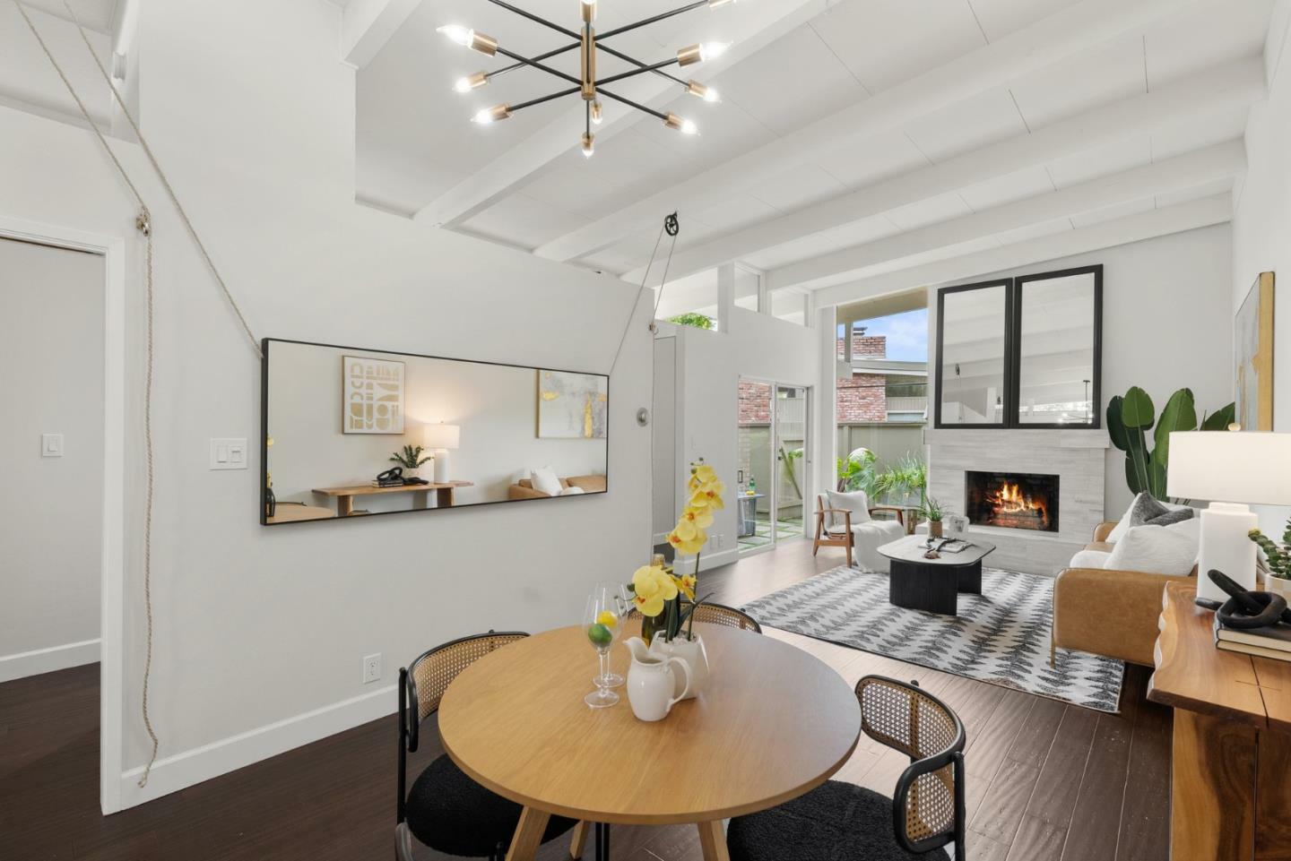 Property Photo: 3901 Middlefield Road G CA 94303