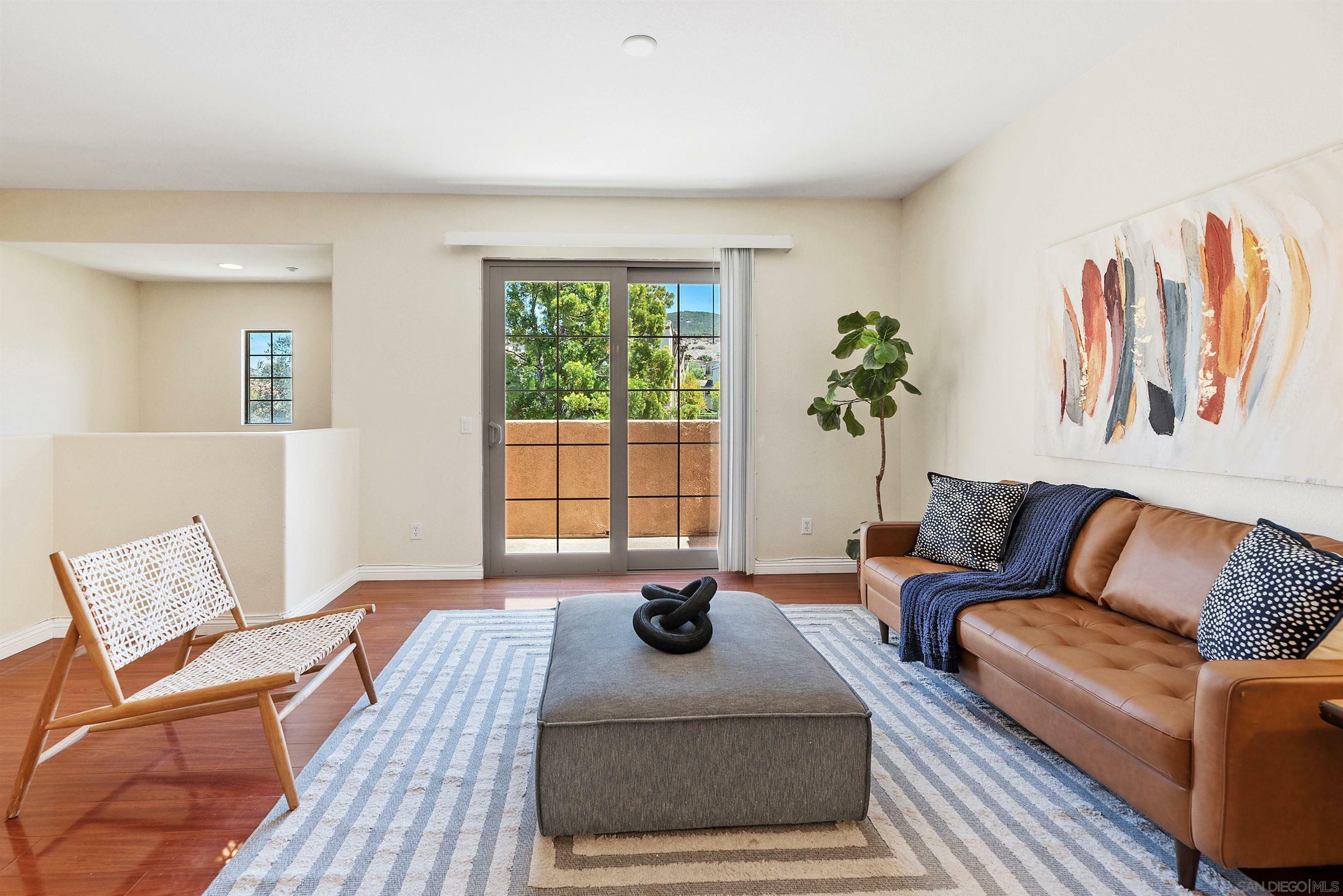 264 Marquette Ave.  San Marcos CA 92078 photo