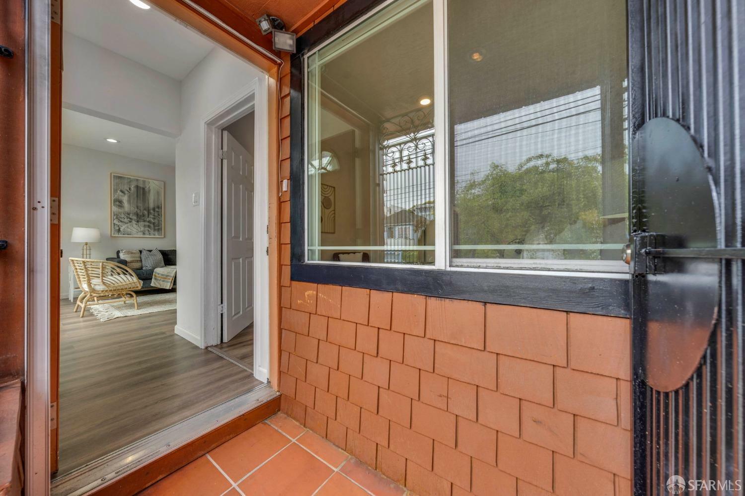 Property Photo: 210 Edinburgh Street CA 94112