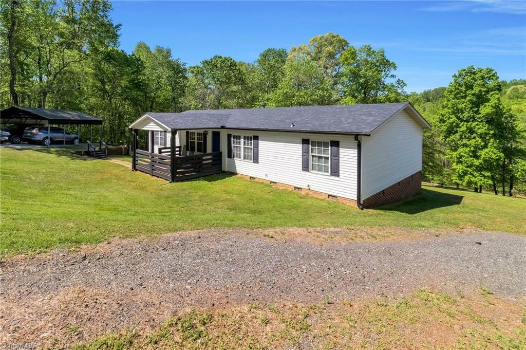 Property Photo: 2837 Refuge Church Drive NC 27370