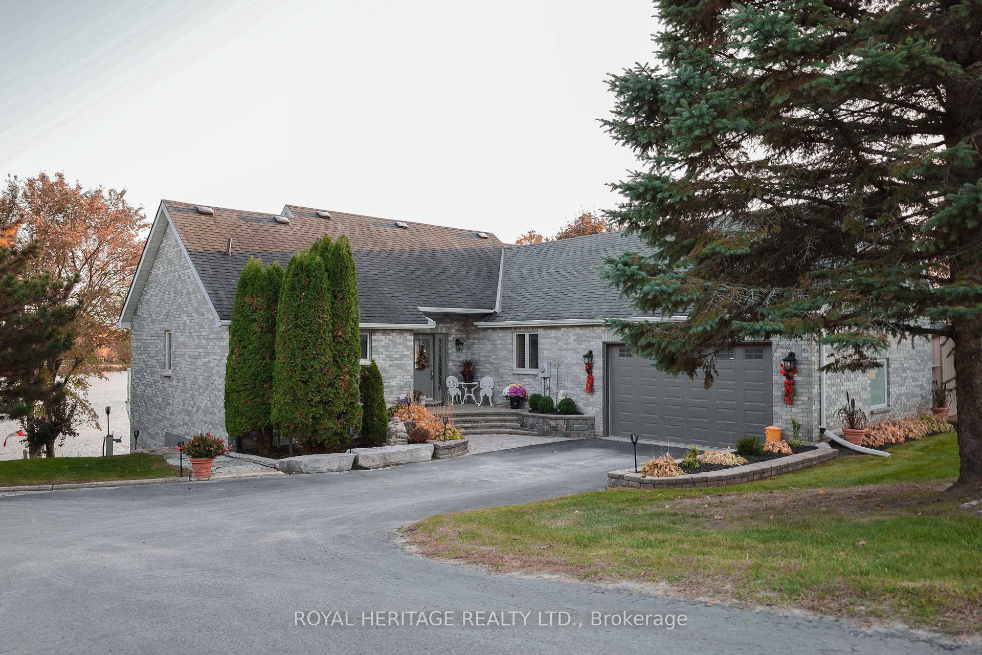 Property Photo: 1 Lawson Court ON K0L 2W0