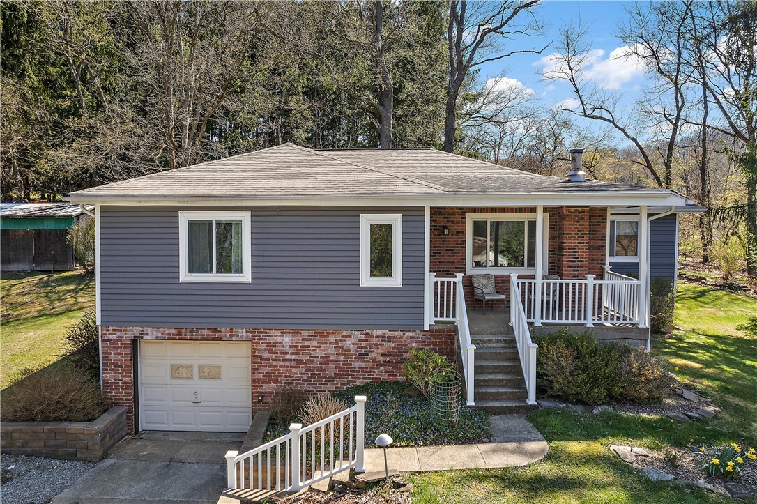 Property Photo: 2925 McNeal Road PA 15101