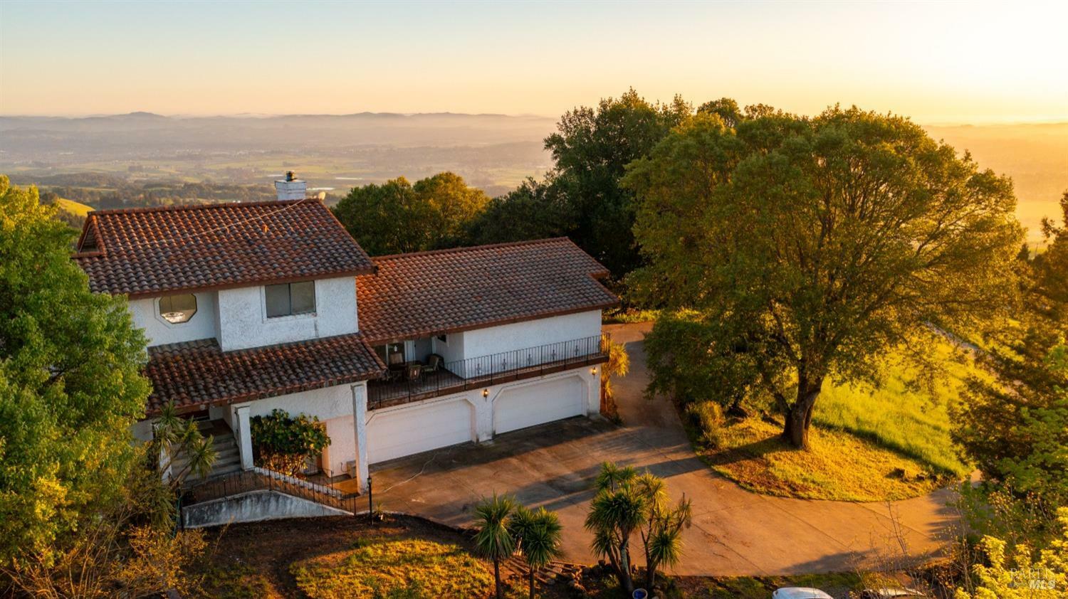 Property Photo: 5750 Lichau Road CA 94951