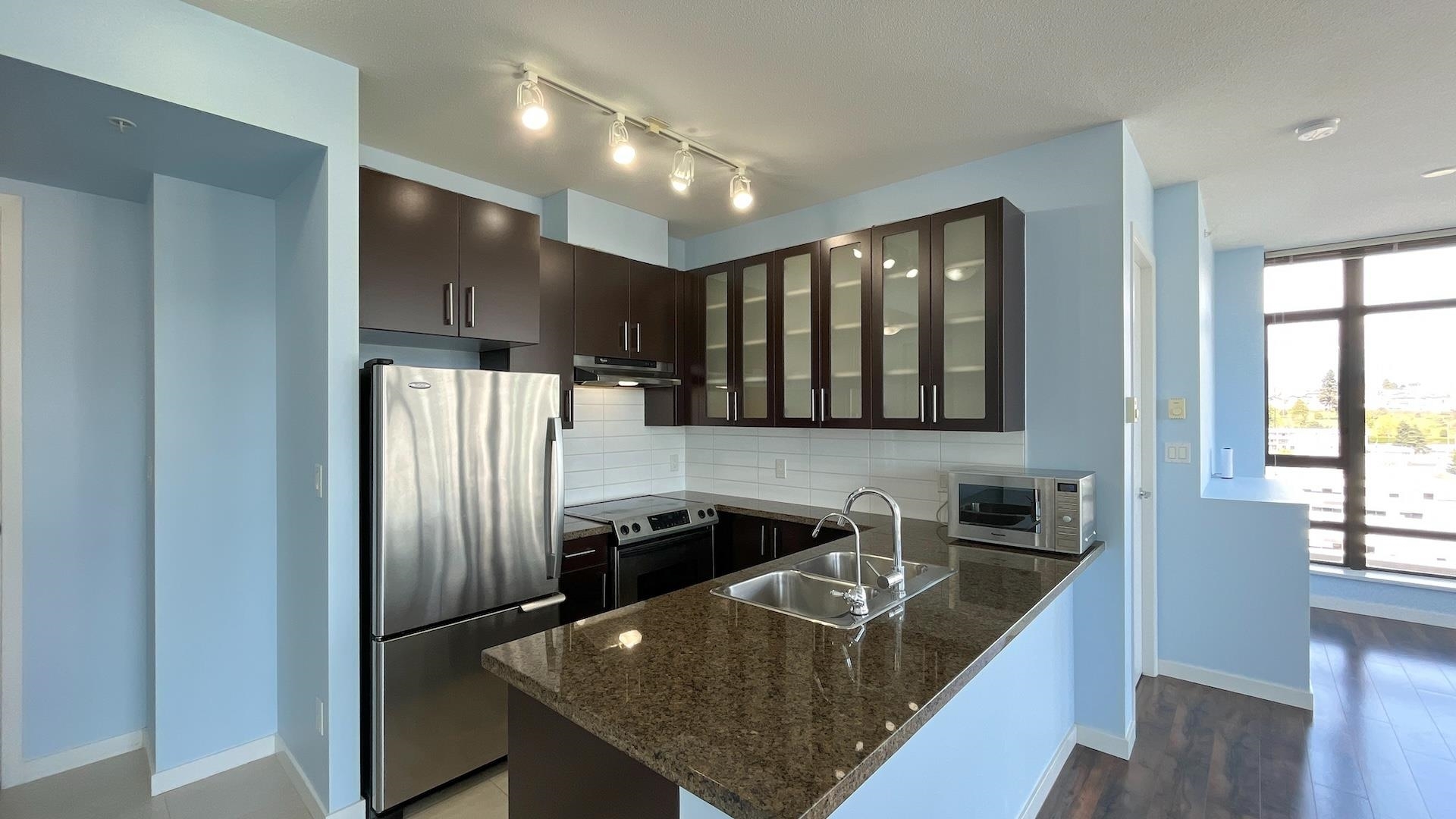 Property Photo: 4250 Dawson Street 1503 BC V5C 4B1