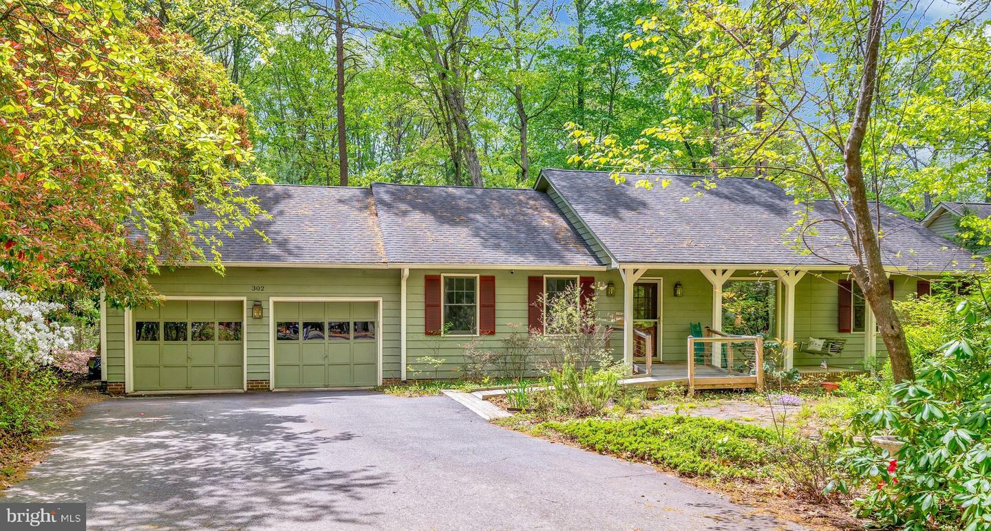 Property Photo: 302 Gold Valley Road VA 22508