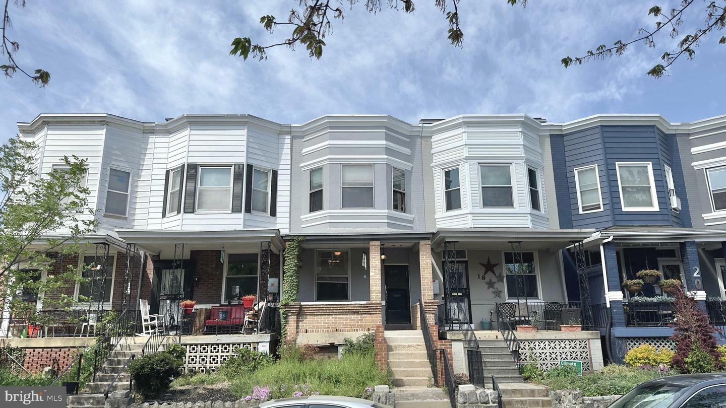 Property Photo:  16 16th Street NE  DC 20002 