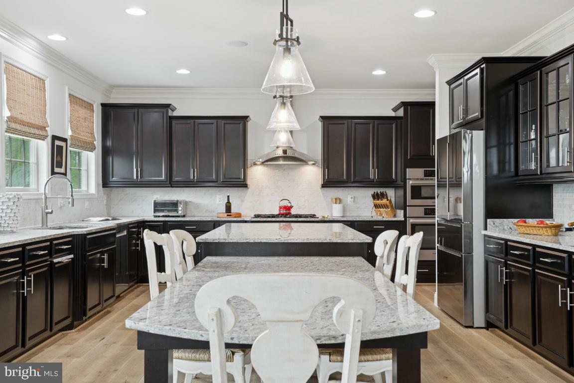 Property Photo: 24936 Sawyer Mills Court VA 20105