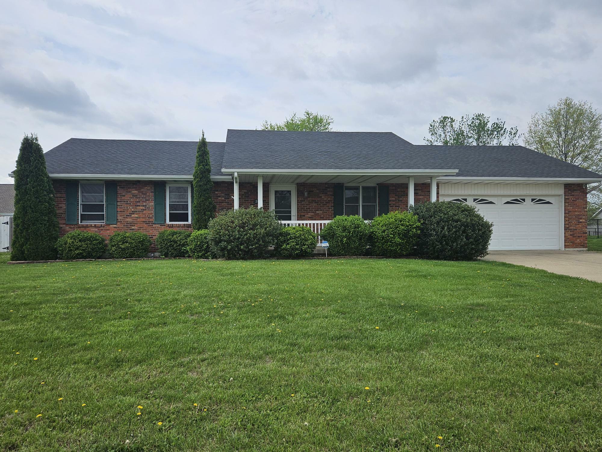 Property Photo: 2431 Park Crest St MO 65265