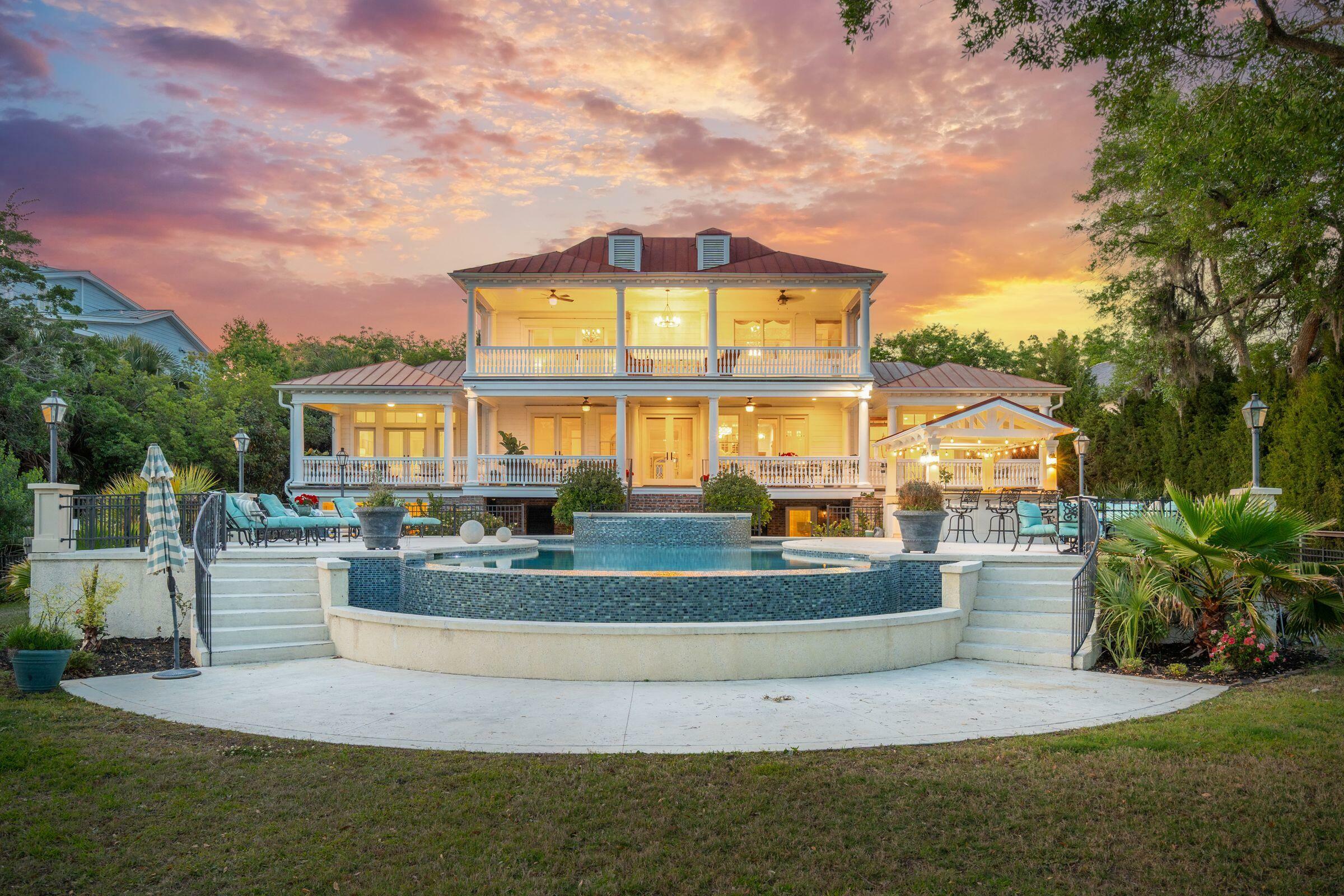 Property Photo:  13 Broughton Road  SC 29407 