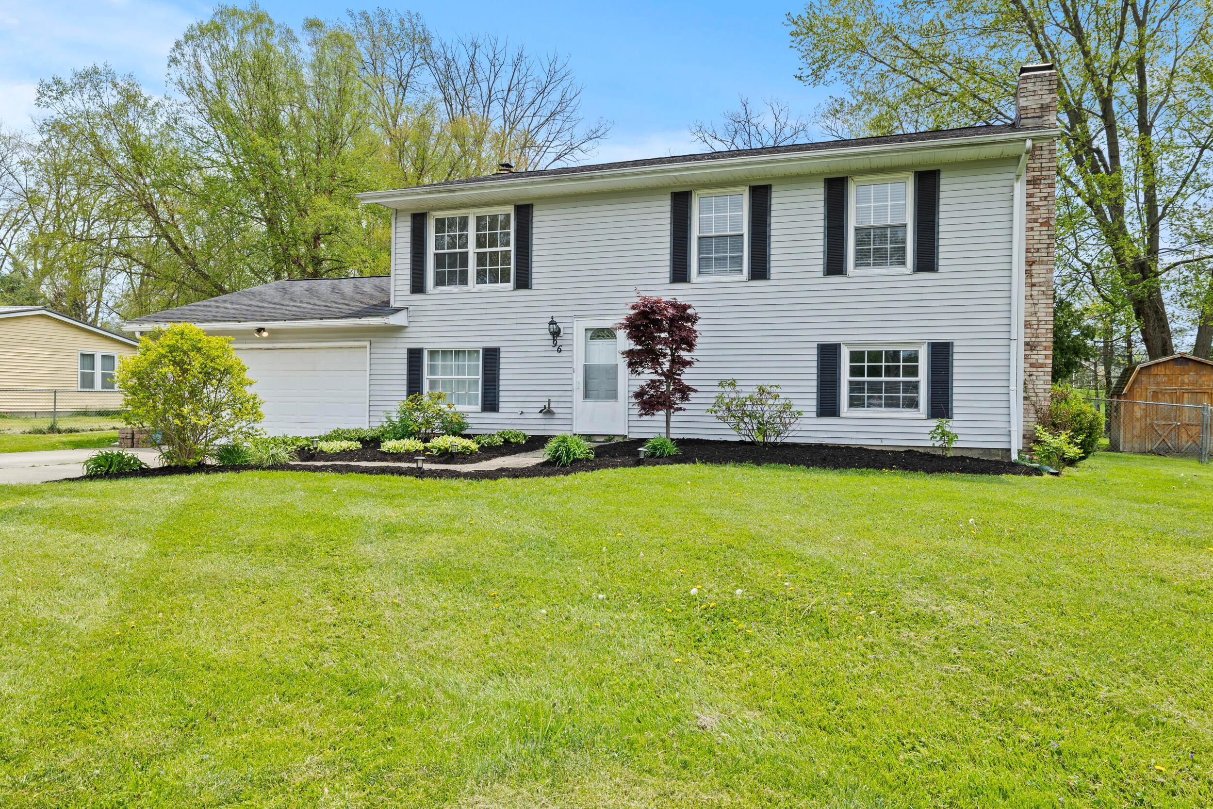 Property Photo: 96 Darlene NE Drive OH 43055