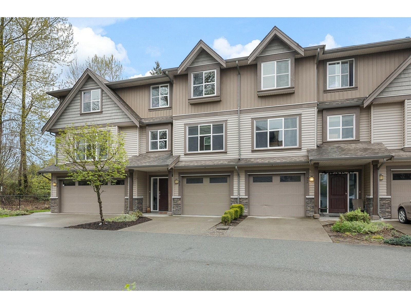 Property Photo: 45085 Wolfe Road 51 BC V2P 0C5