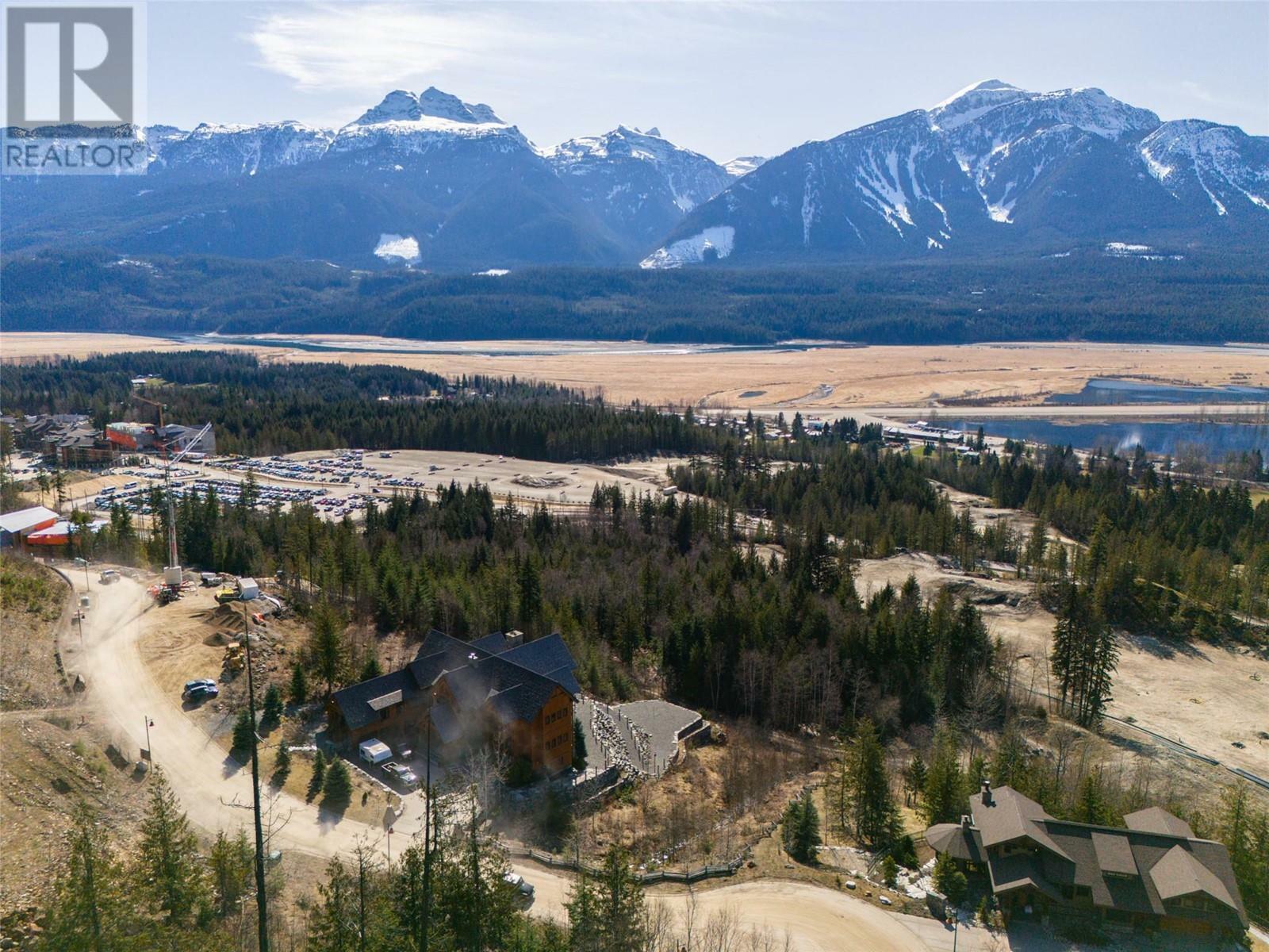 2080 Mackenzie Court 26  Revelstoke BC V0E 2S0 photo