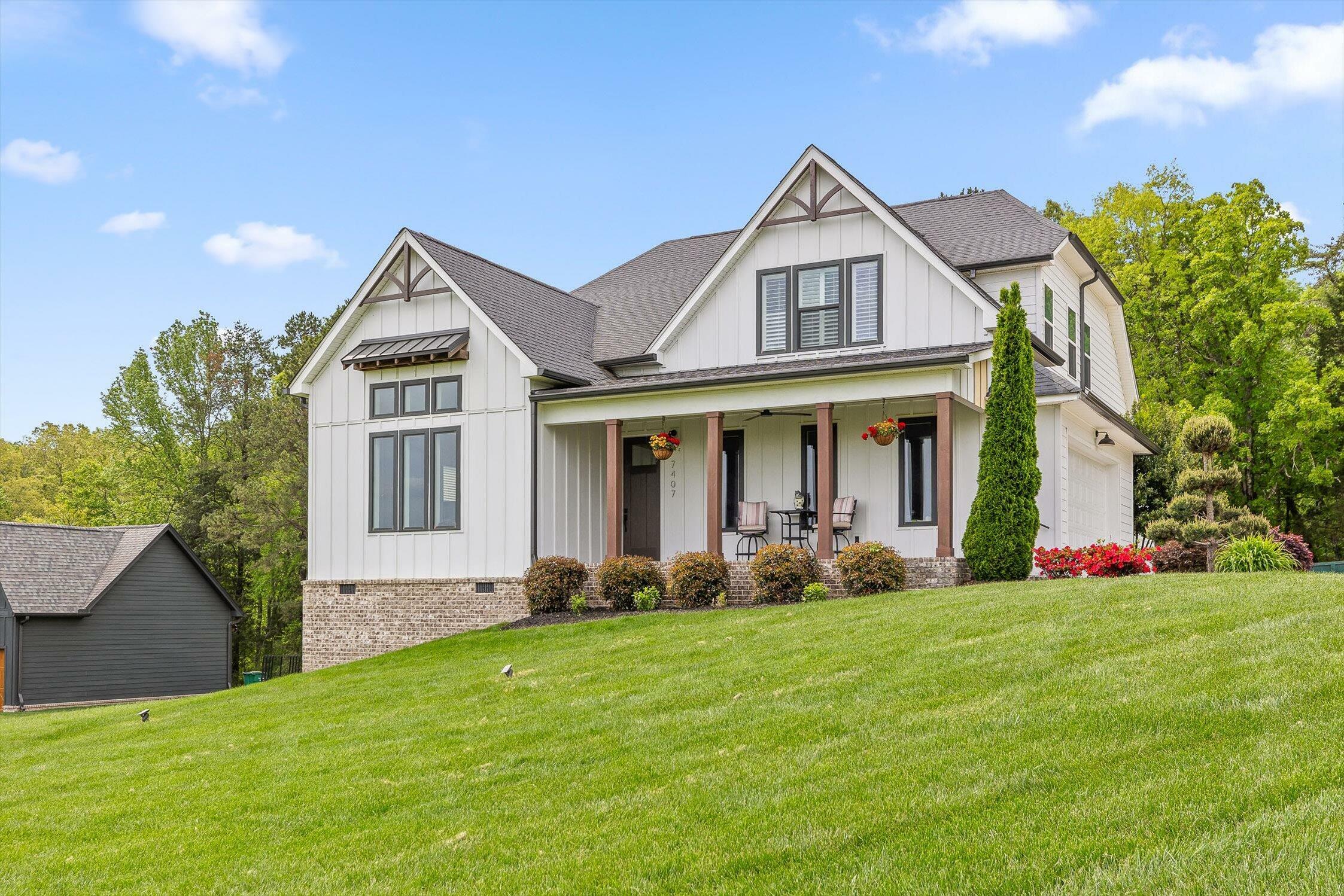Property Photo: 7407 Pond View TN 37341