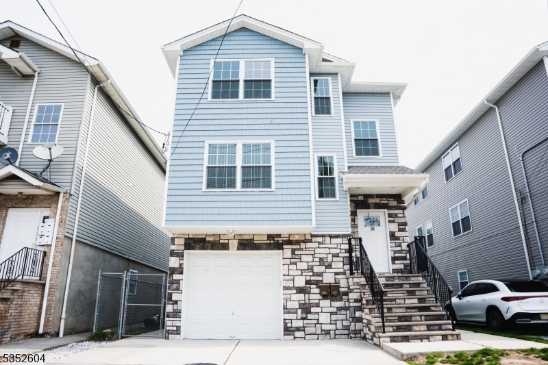 Property Photo: 655 Court St 2 NJ 07206