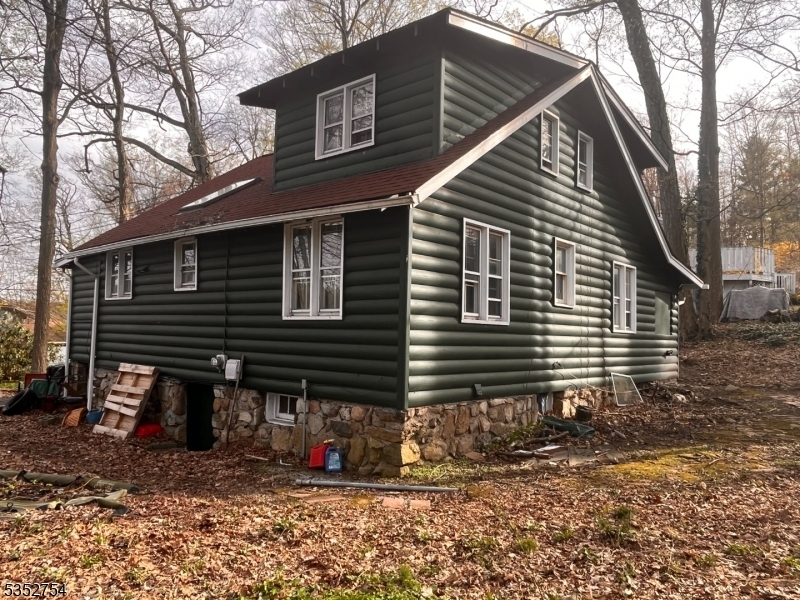 Property Photo: 2115 Lakeside Dr NJ 07422