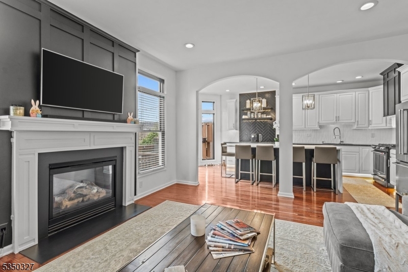 Property Photo: 31 Chestnut Ct NJ 07009