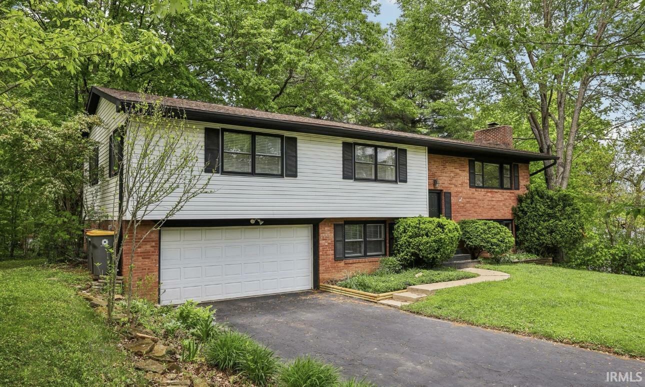 Property Photo: 443 E Blue Ridge Drive IN 47408