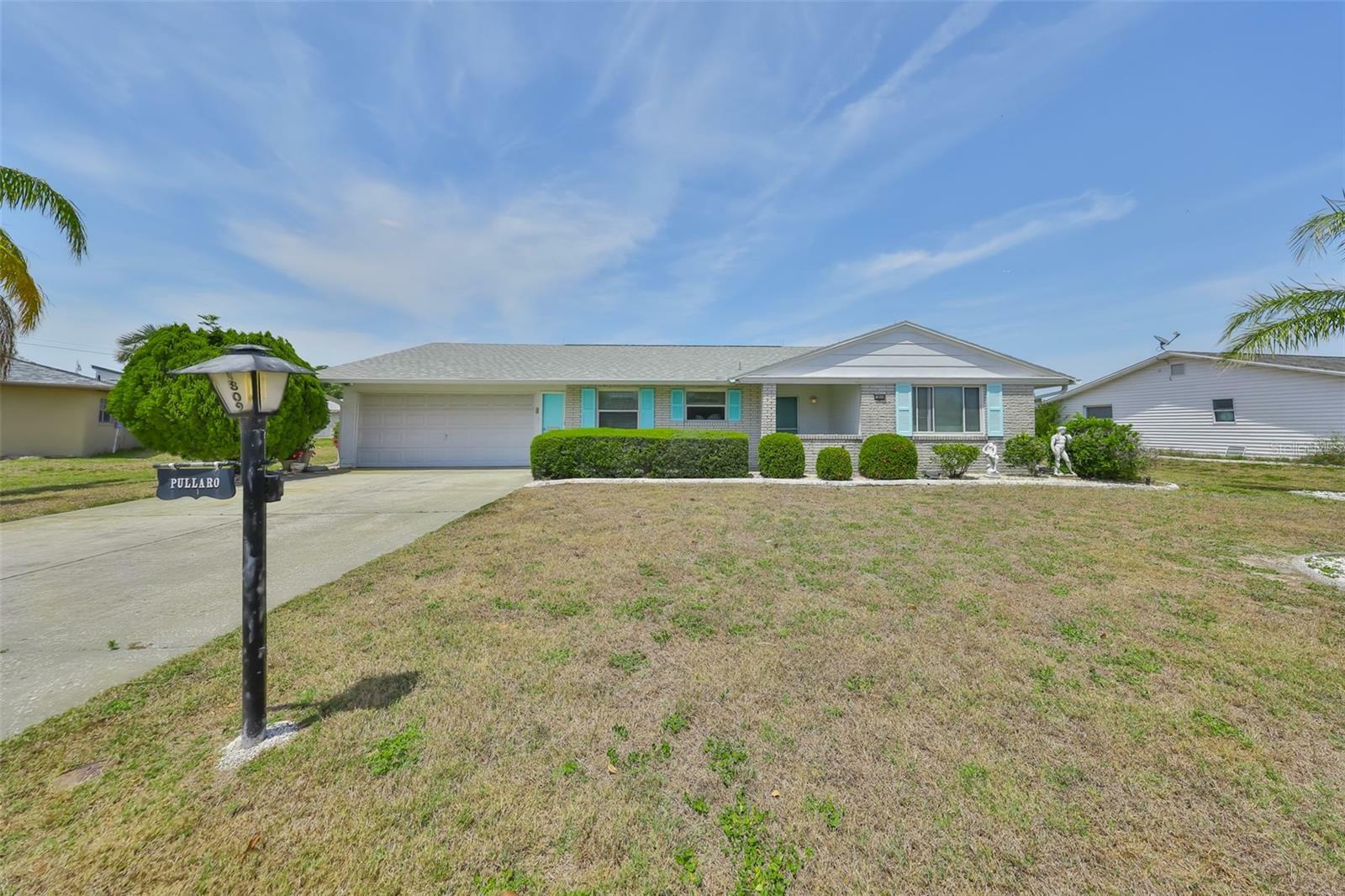 Property Photo: 1809 Haverford Avenue FL 33573