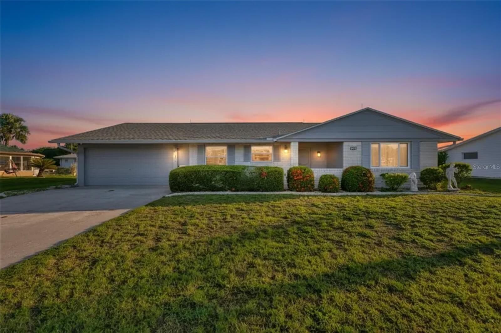 Property Photo: 1809 Haverford Avenue FL 33573