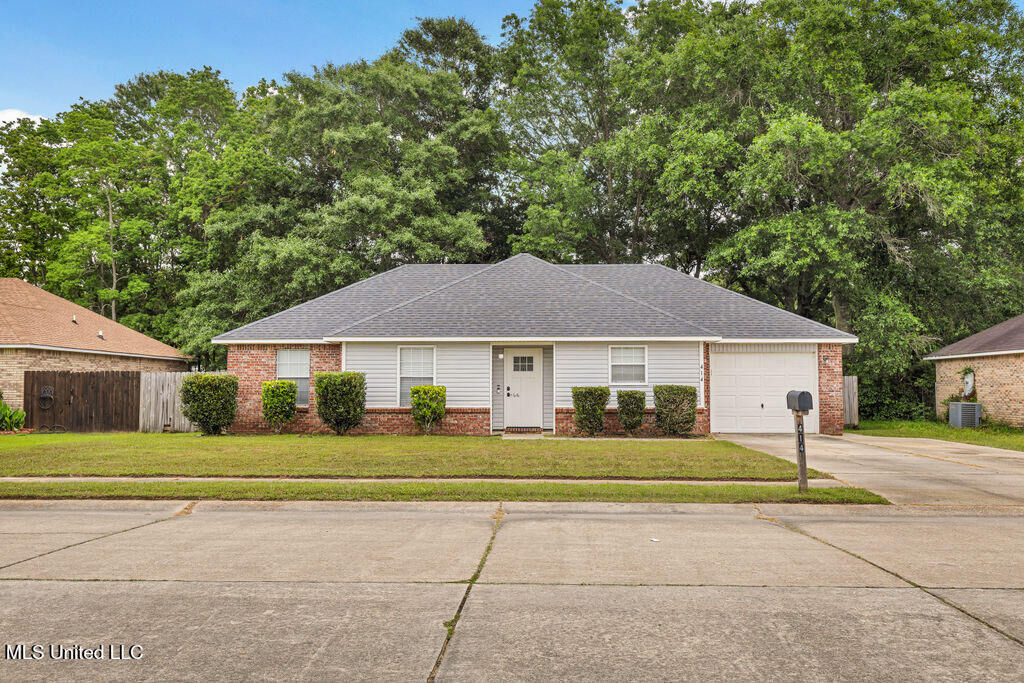 Property Photo: 414 Woodward Drive MS 39564