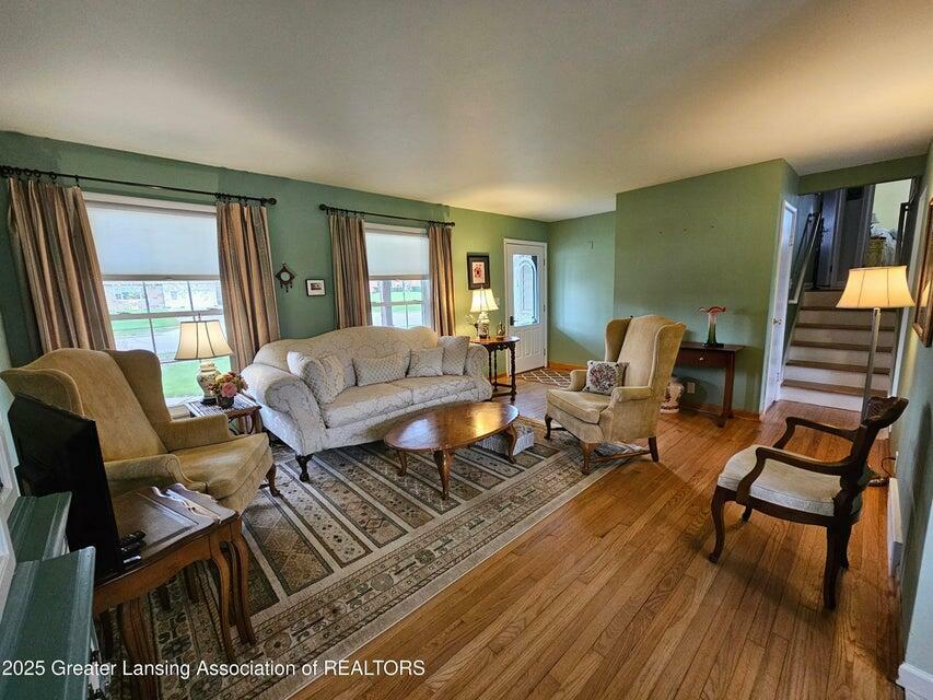 Property Photo: 608 Edwards Street MI 48837
