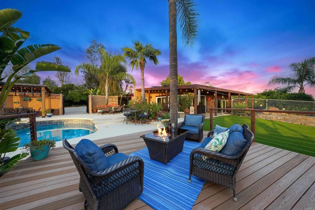 Property Photo:  1304 Ramona Street  CA 92065 