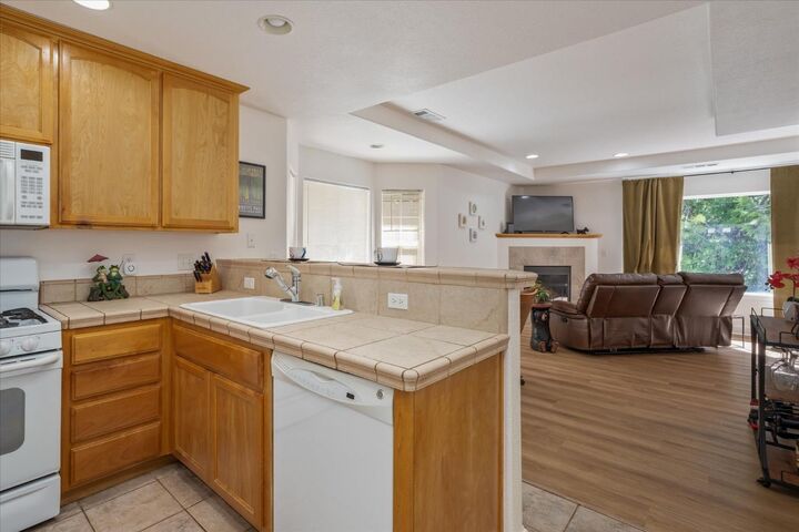 Property Photo:  291 Fairway Village Drive  CA 95247 