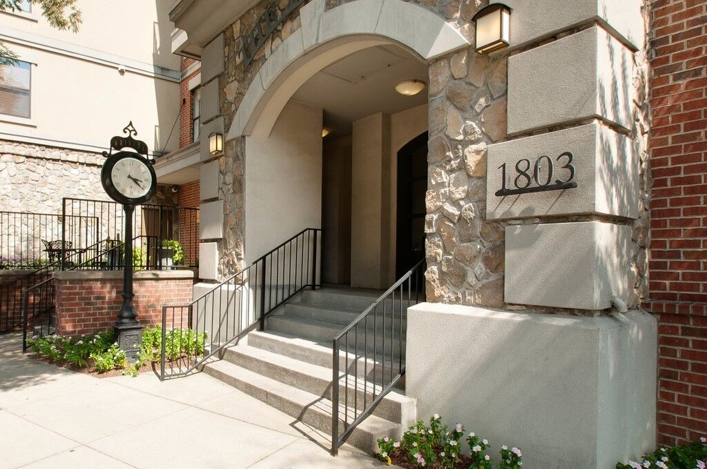Property Photo:  1803 Broadway 630  TN 37203 