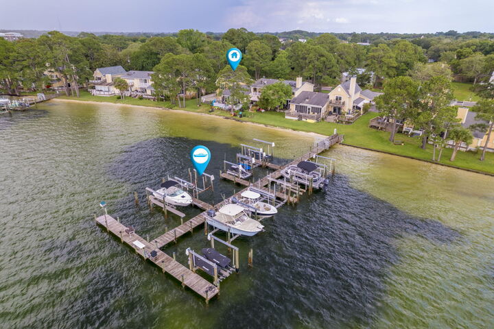 Property Photo:  227 Shalimar Drive 227  FL 32579 