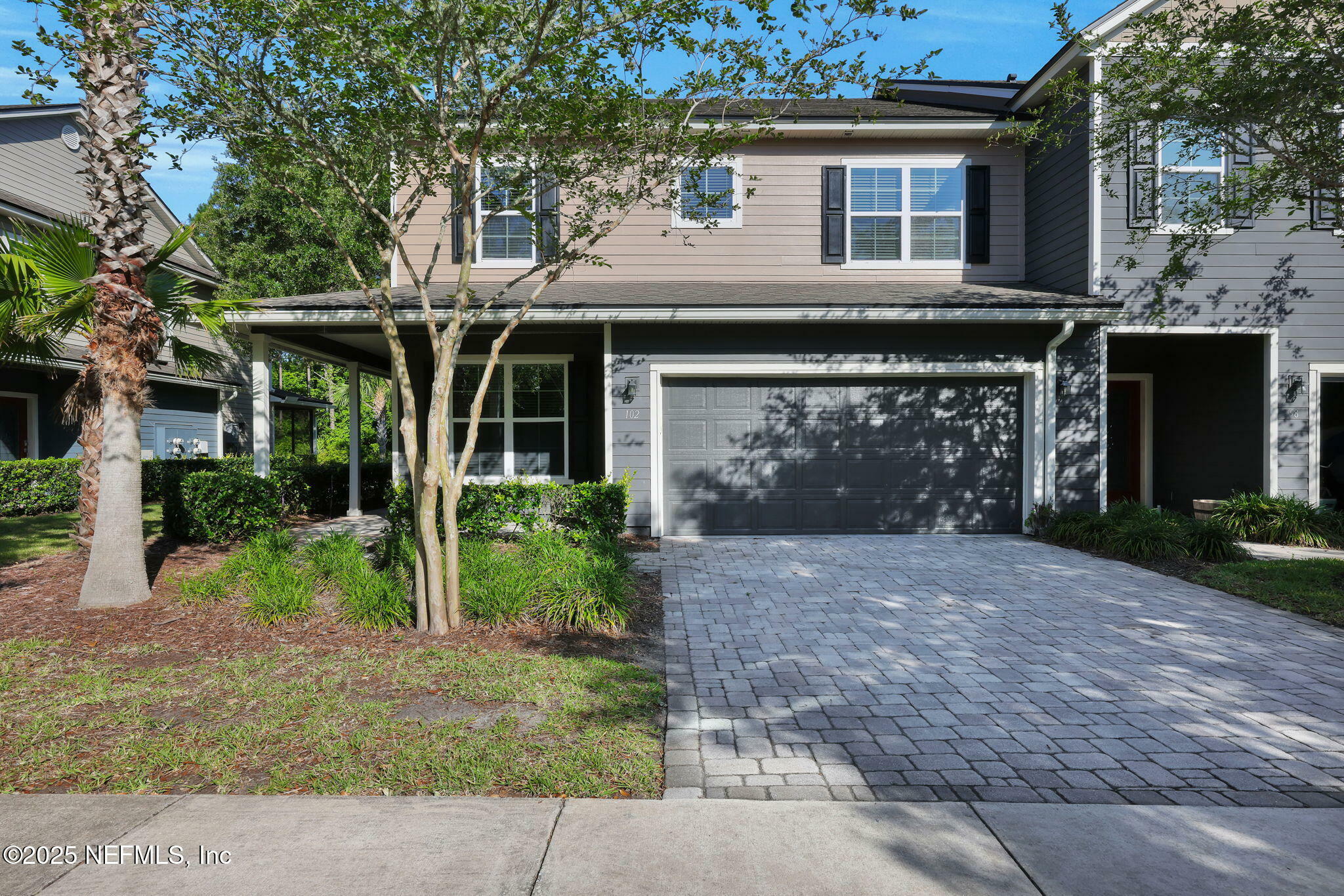 Property Photo: 102 Magnolia Creek Walk FL 32081