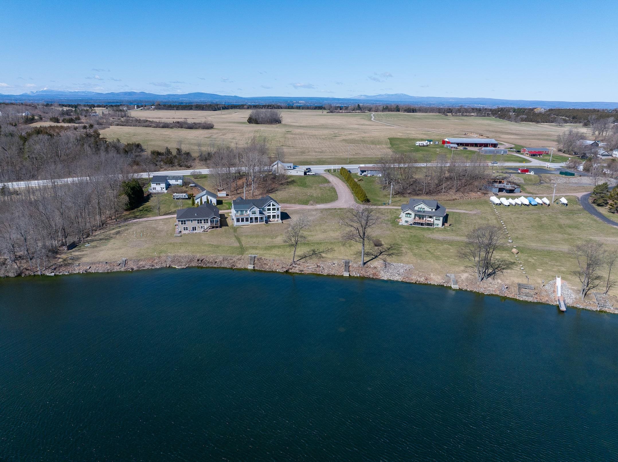 Property Photo:  6 Rachel Way  VT 05486 