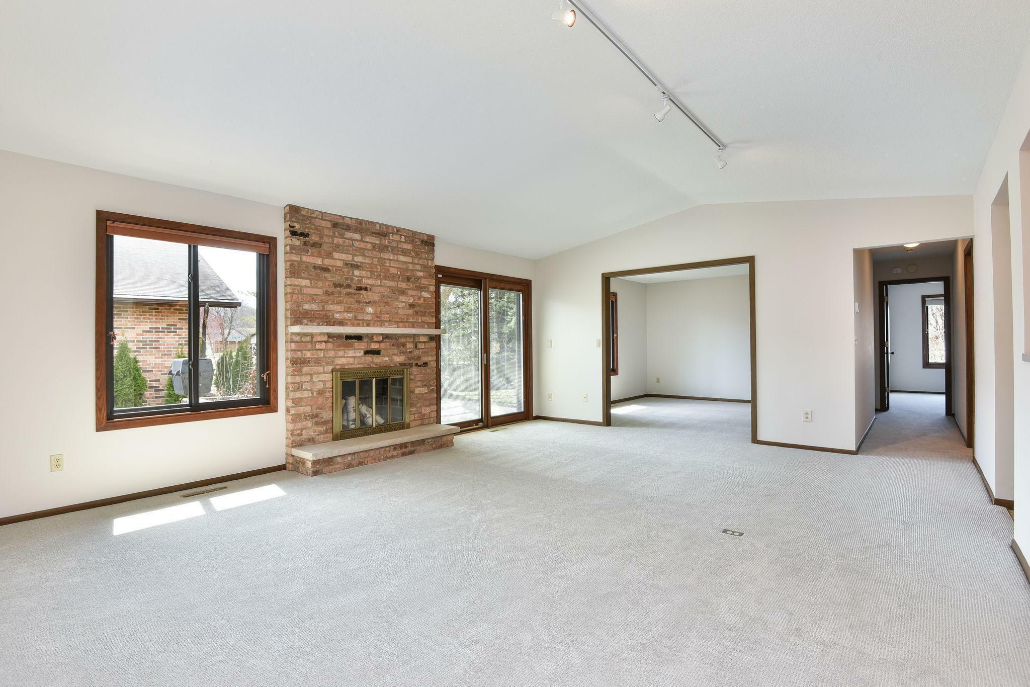 Property Photo: 1021 Yuma Lane N MN 55447