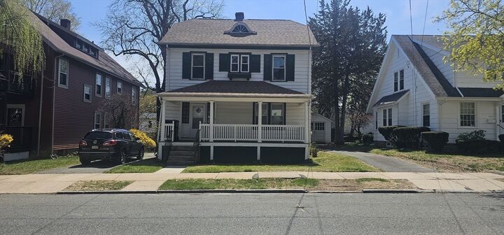 Property Photo:  342 Sargeant St  MA 01040 