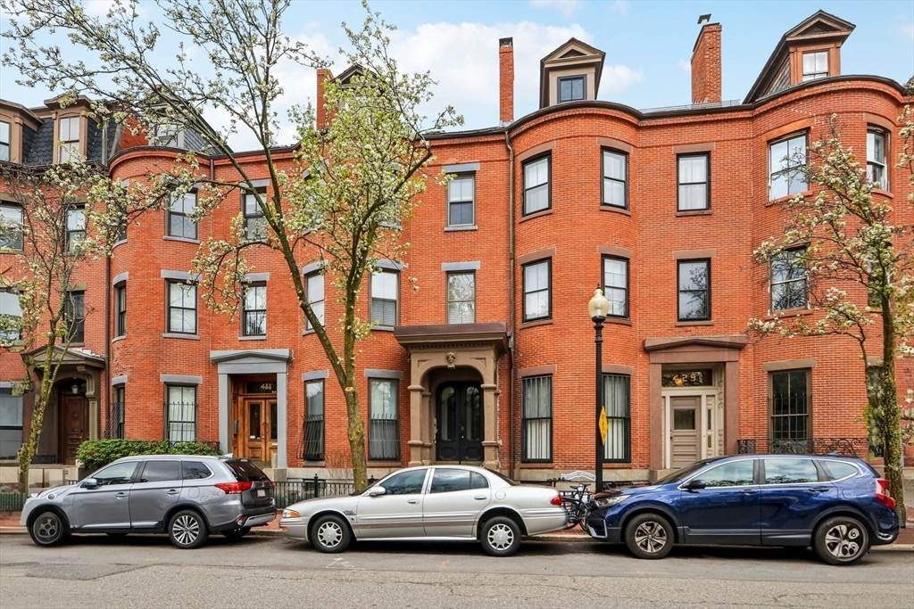 Property Photo:  431 Shawmut Ave 2  MA 02118 