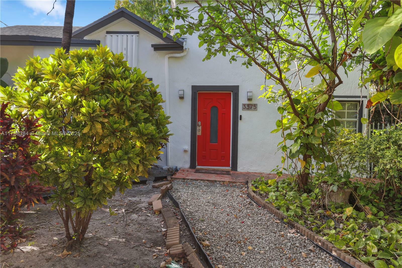Property Photo: 3375 SW 29th Ter FL 33133