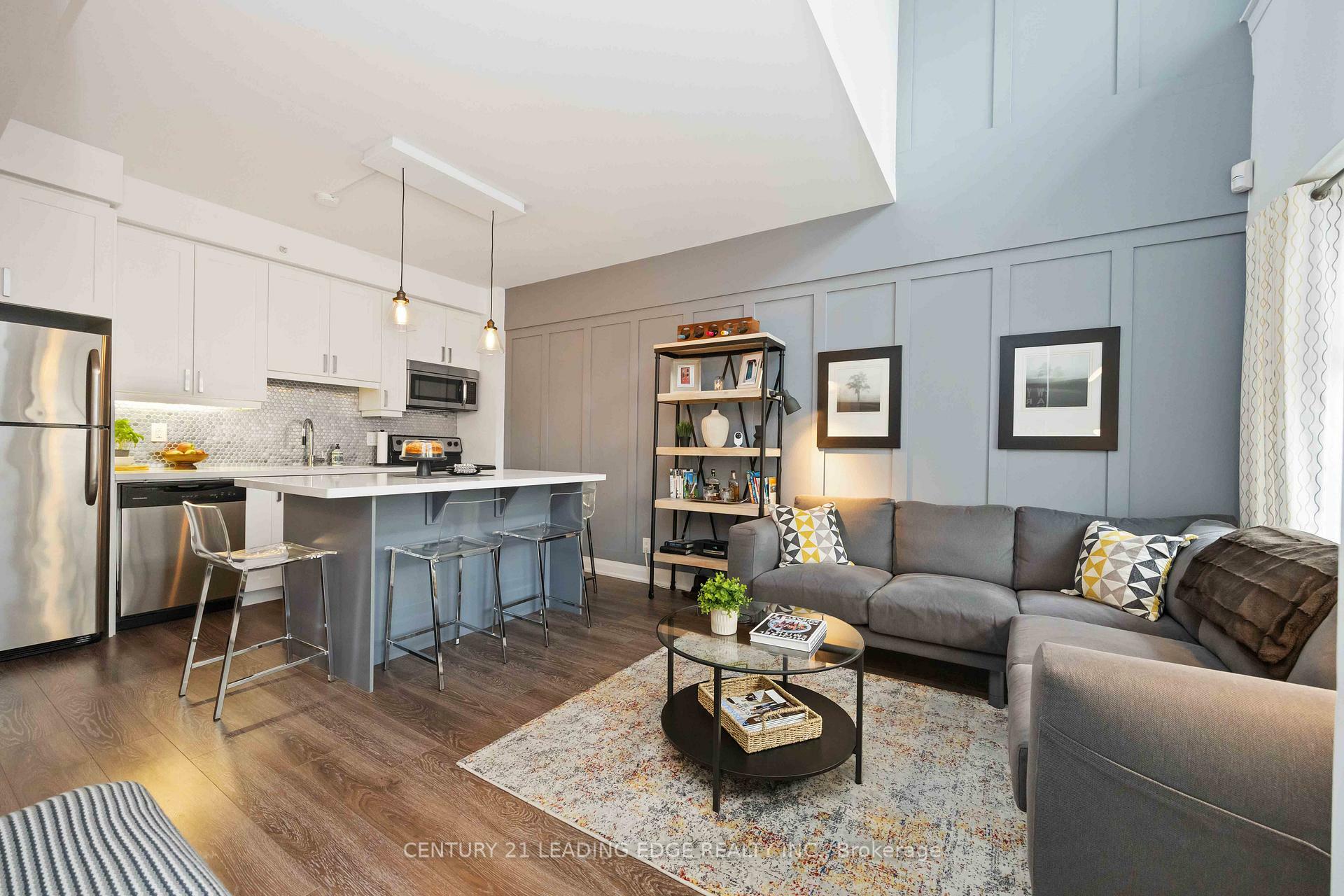 Property Photo: 24 Woodstream Boulevard 114 ON L4L 8C4