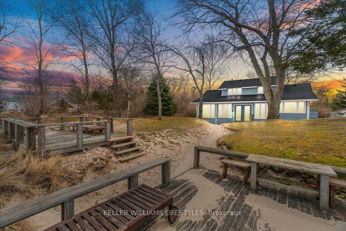 6626 East Parkway Drive  Lambton Shores ON N0N 1J3 photo