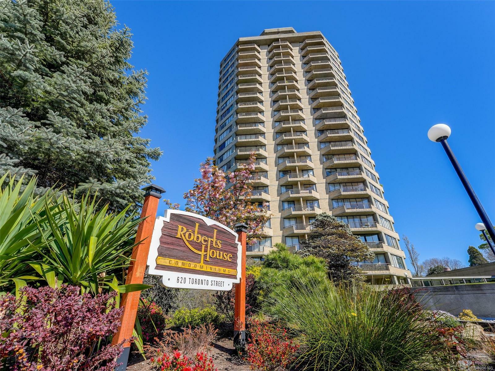 Property Photo: 620 Toronto St 810 BC V8V 1P7