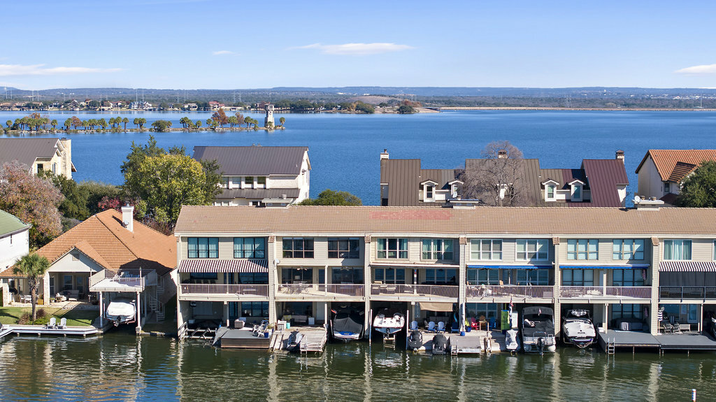 Property Photo: 1104 The Cape Road 2 TX 78657