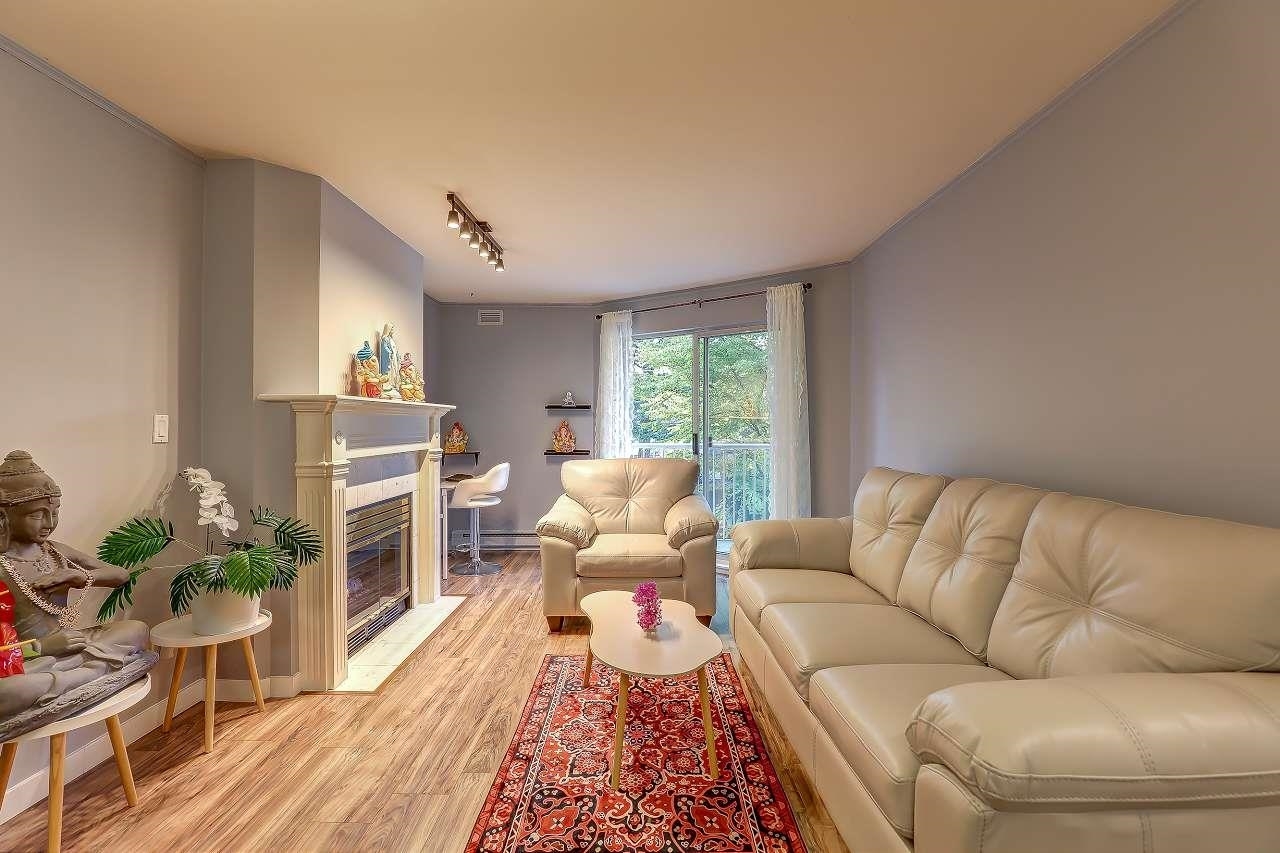 Property Photo: 15110 108 Avenue 210 BC V3R 0T6