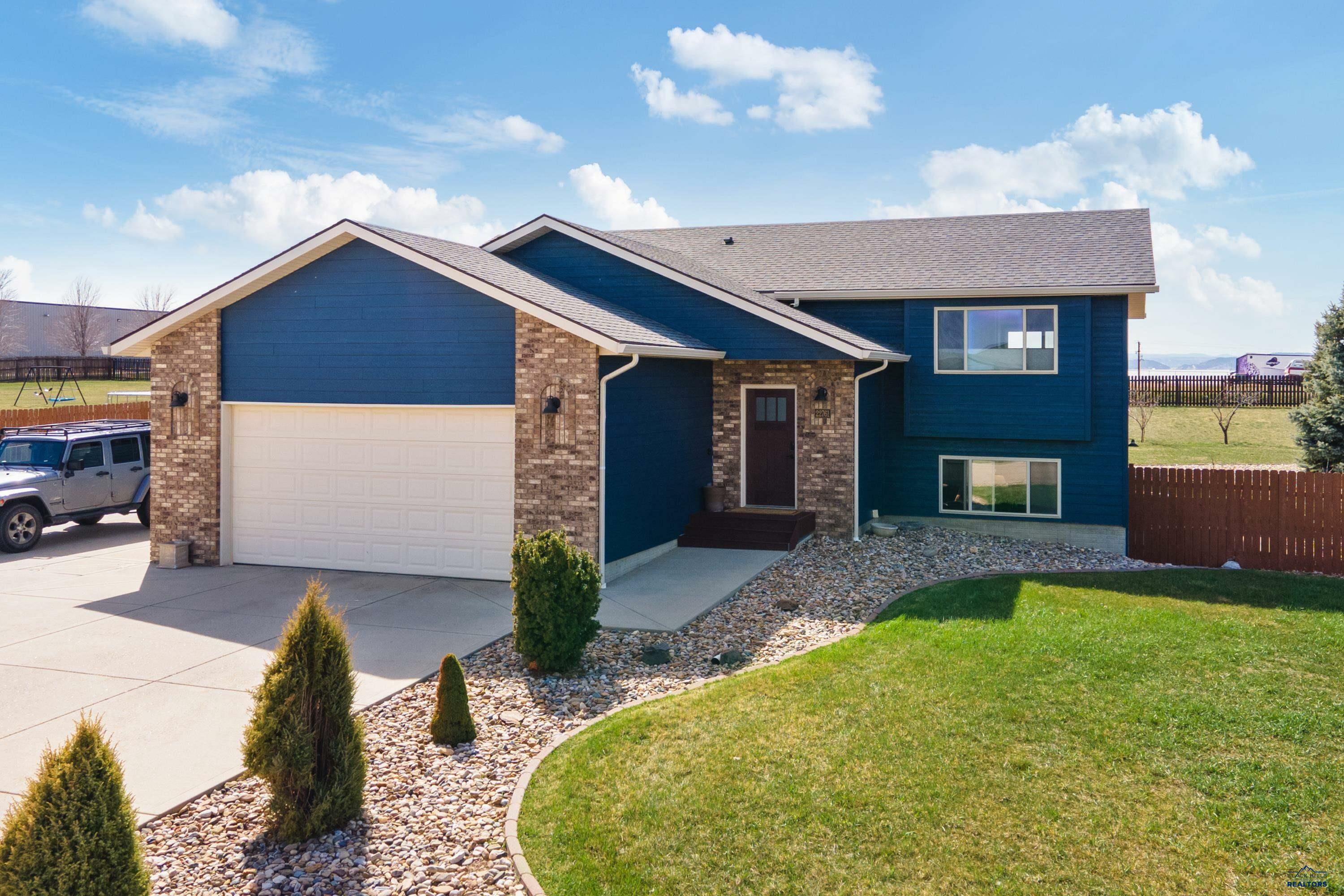 Property Photo: 22761 Pickarts Lane SD 57719