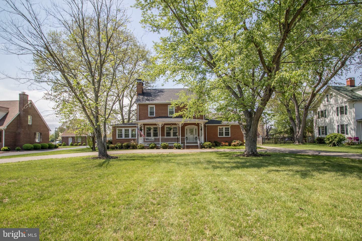 Property Photo: 23075 Hollywood Road MD 20650