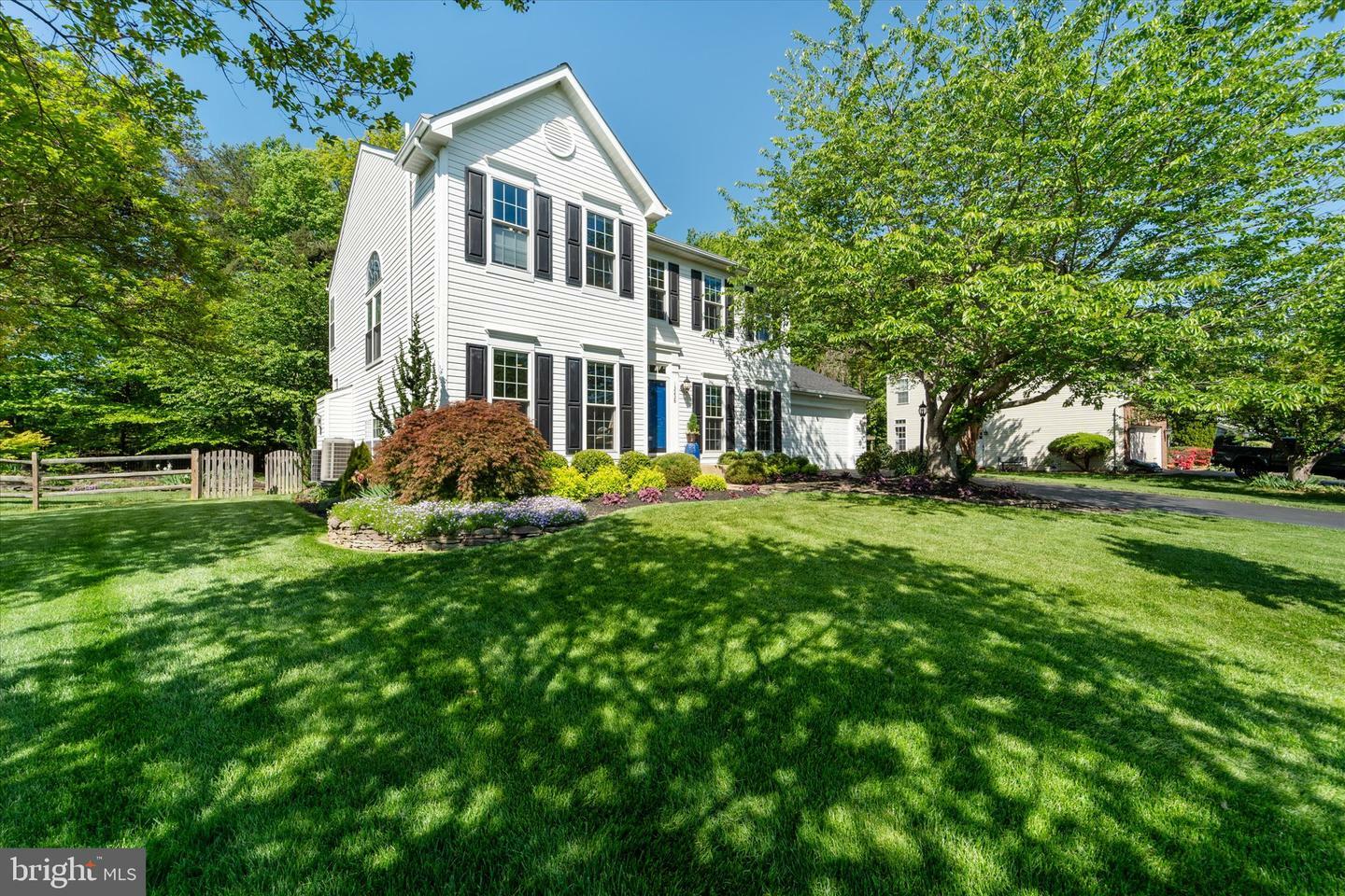 Property Photo: 13238 Amblewood Drive VA 20112