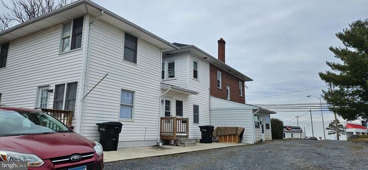 Property Photo: 811 Berryville Avenue VA 22601