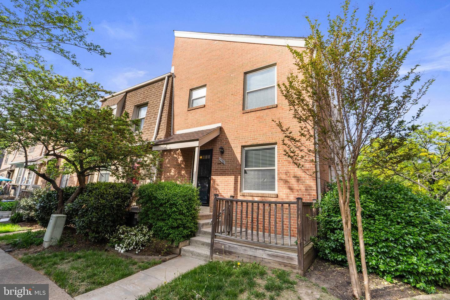 Property Photo: 1736 Dogwood Drive VA 22302