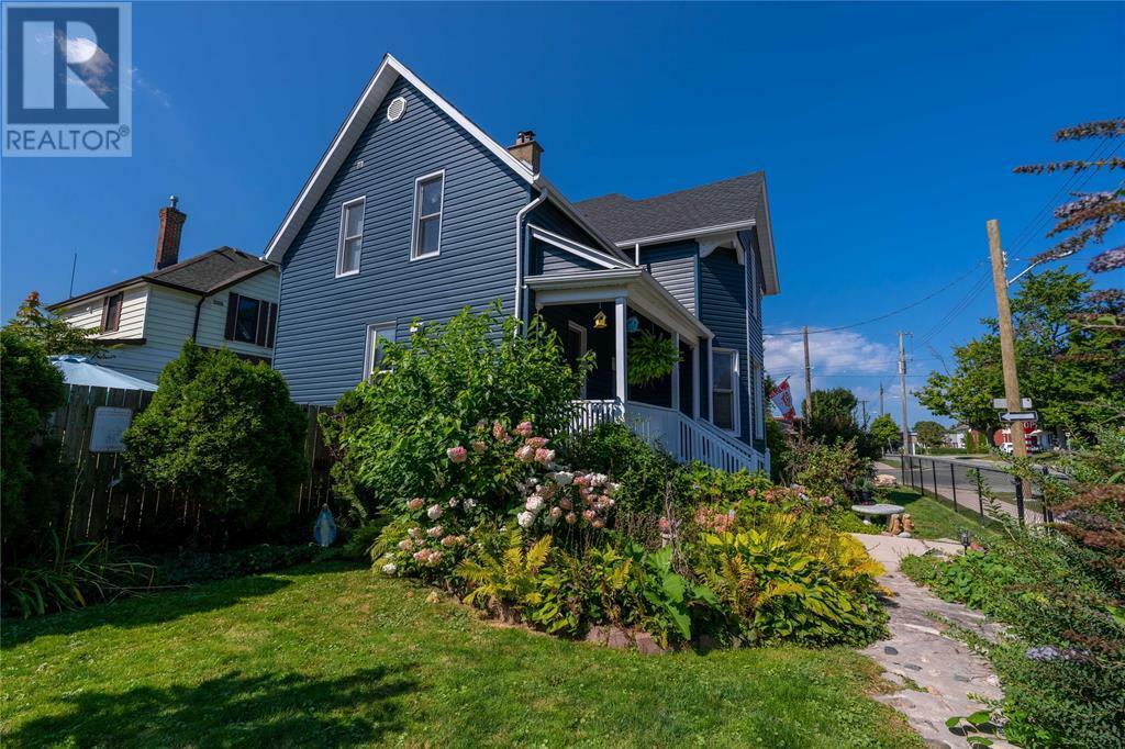 Property Photo: 224 Vidal Street South ON N7T 2T7