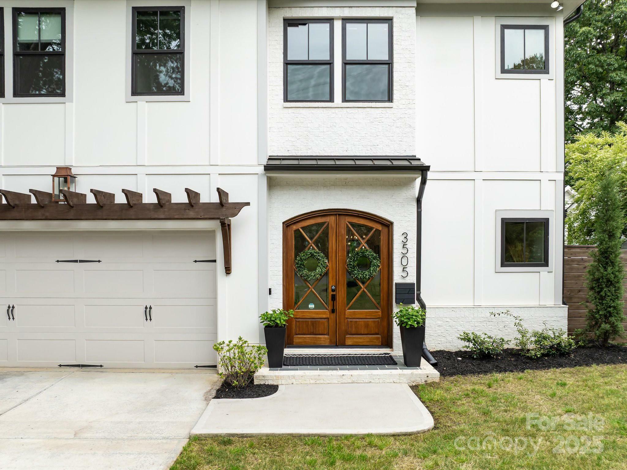 Property Photo: 3505 Trent Street NC 28209