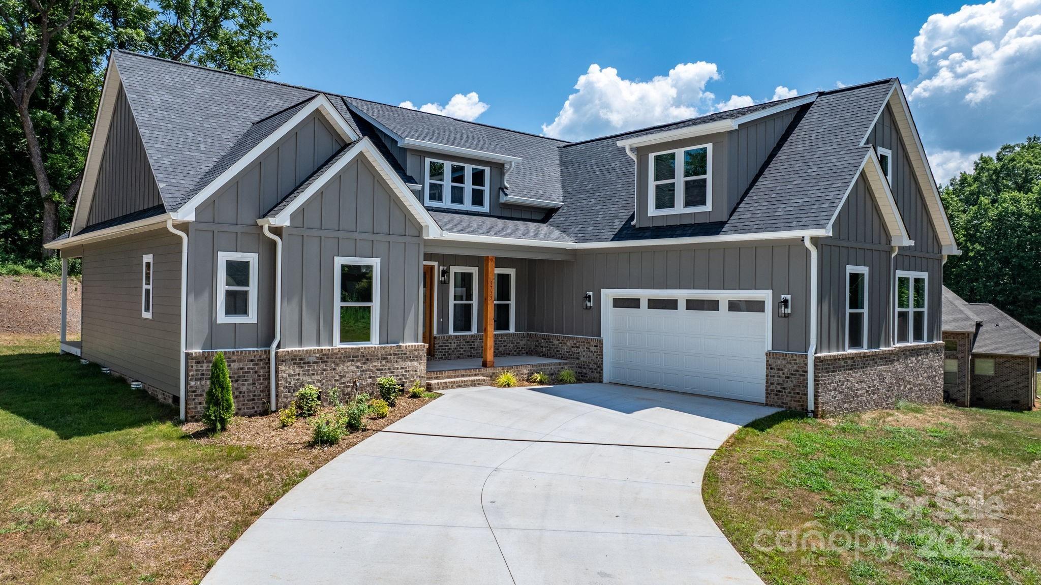 3733 Whitney Drive NE  Hickory NC 28601 photo