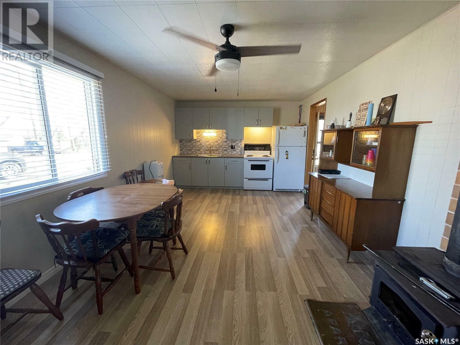 Property Photo: 361 Lakeshore Drive SK S0G 1C0