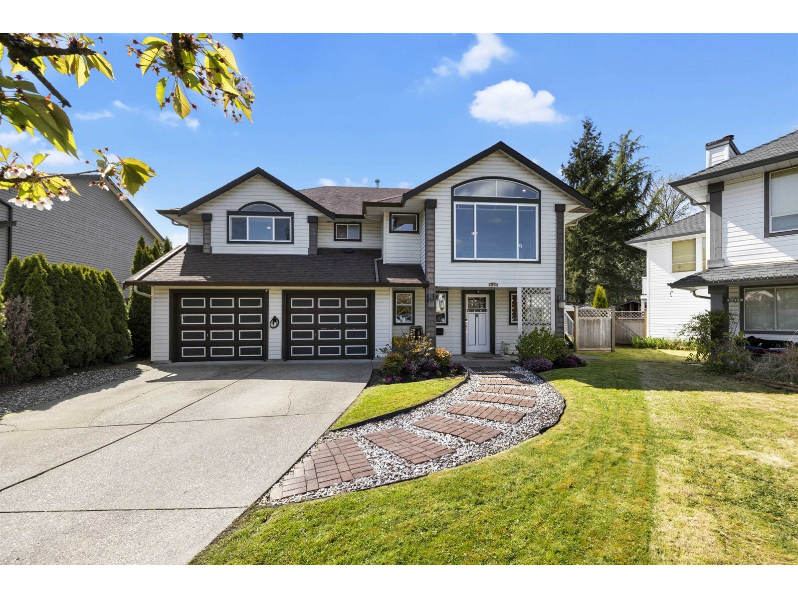 Property Photo: 21425 90 BC V1M 1Z2